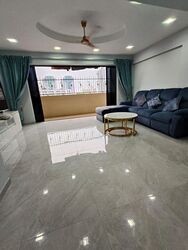 Blk 216 Jurong East Street 21 (Jurong East), HDB Executive #632492141